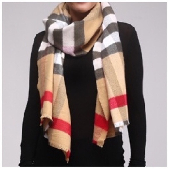 ✨SALE✨LAST1✨5⭐️NEW CHIC TAN PLAID WRAP SHAWL SCARF - Picture 5 of 5